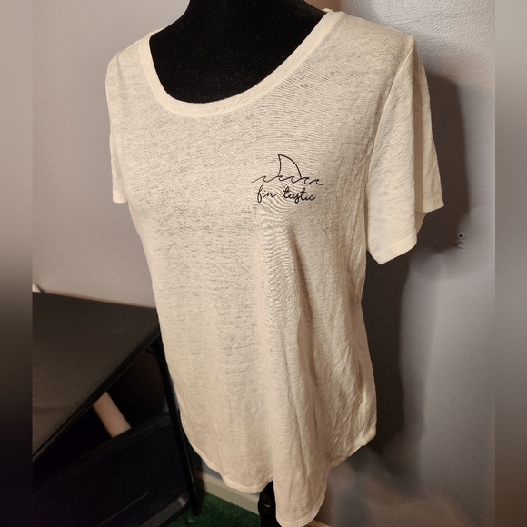 Old Navy Everywhere Size Large Juniors Fintastic - Picture 1 of 10